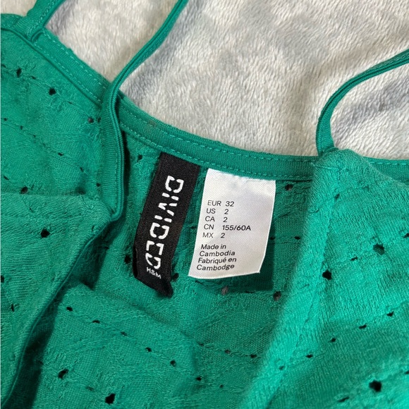 H&M Green Eyelet Romper - Picture 3 of 5